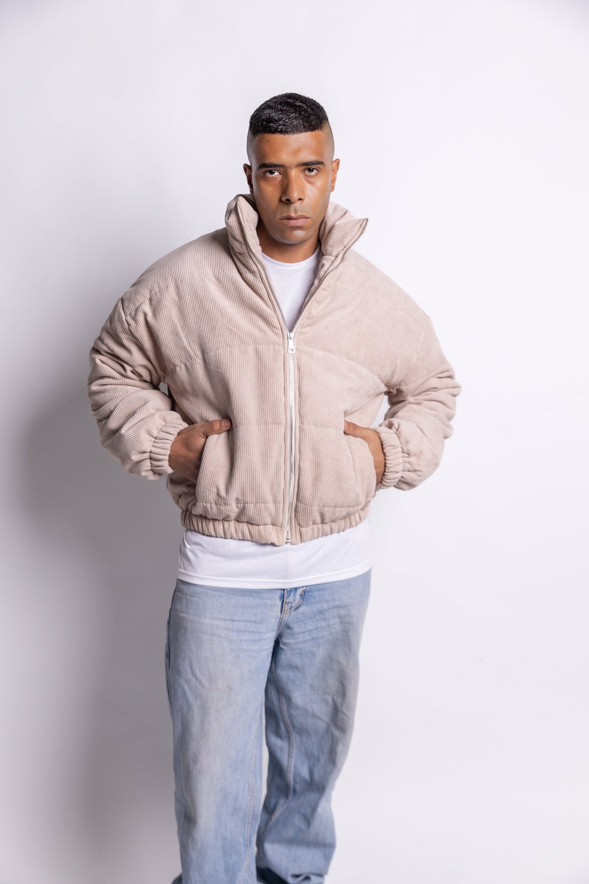 Cropped Corduroy Puffer Jacket - Creme