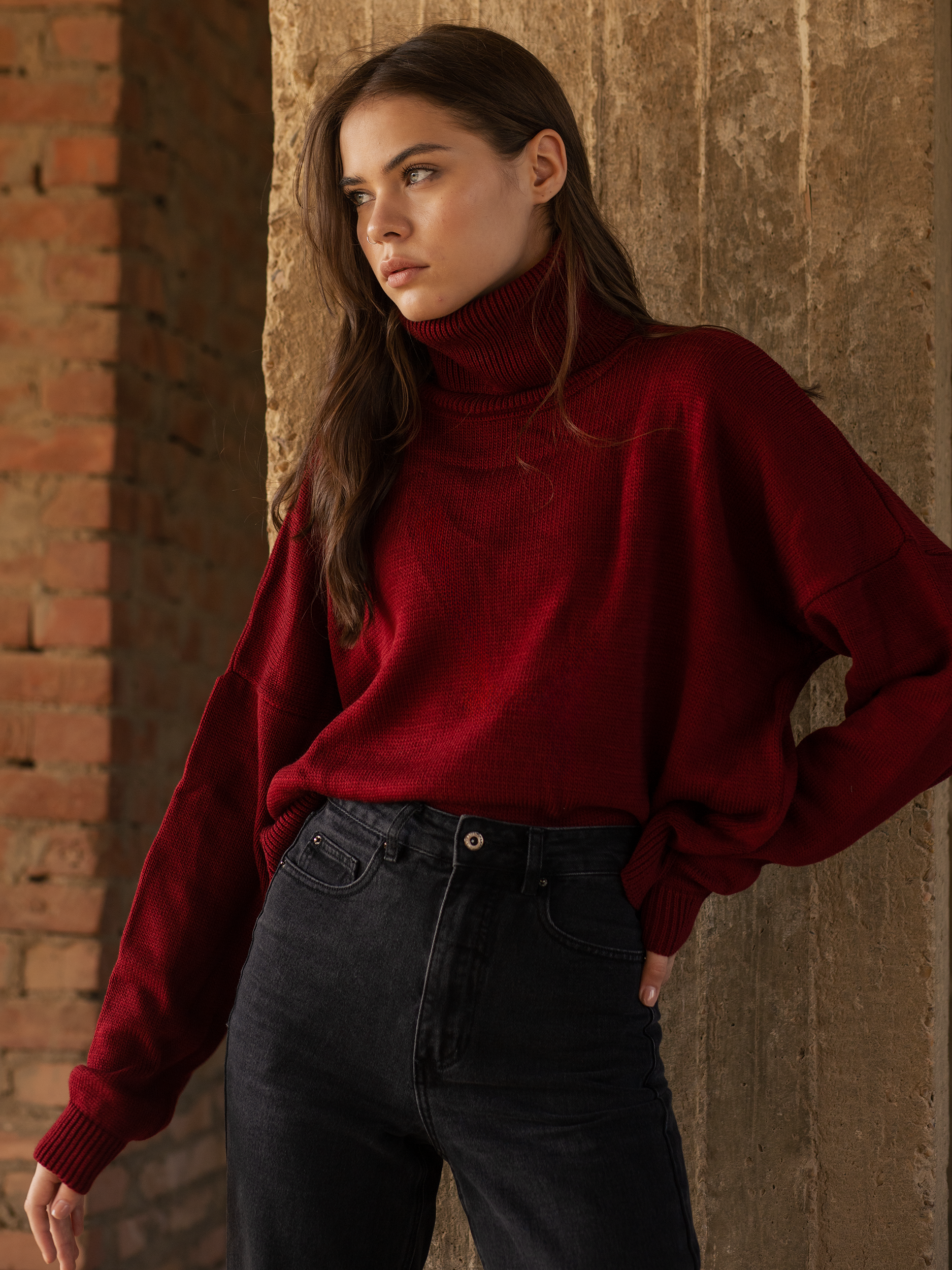 Knitted High Neck Pullover - Red